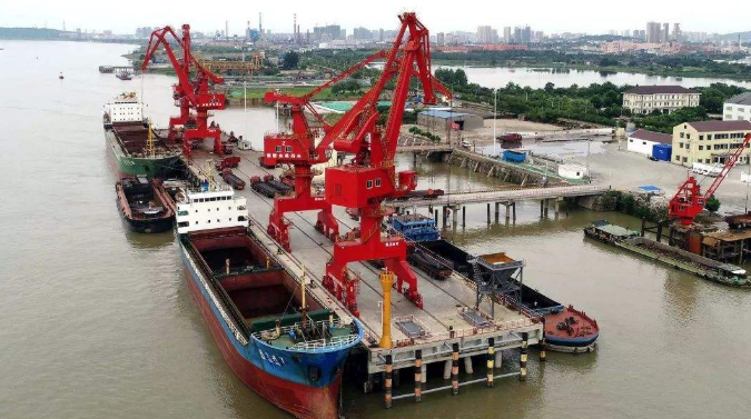济宁概述露天料场港口封闭问题的实行方法